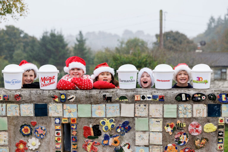 Christmas FM launches competition for school to switch Christmas on